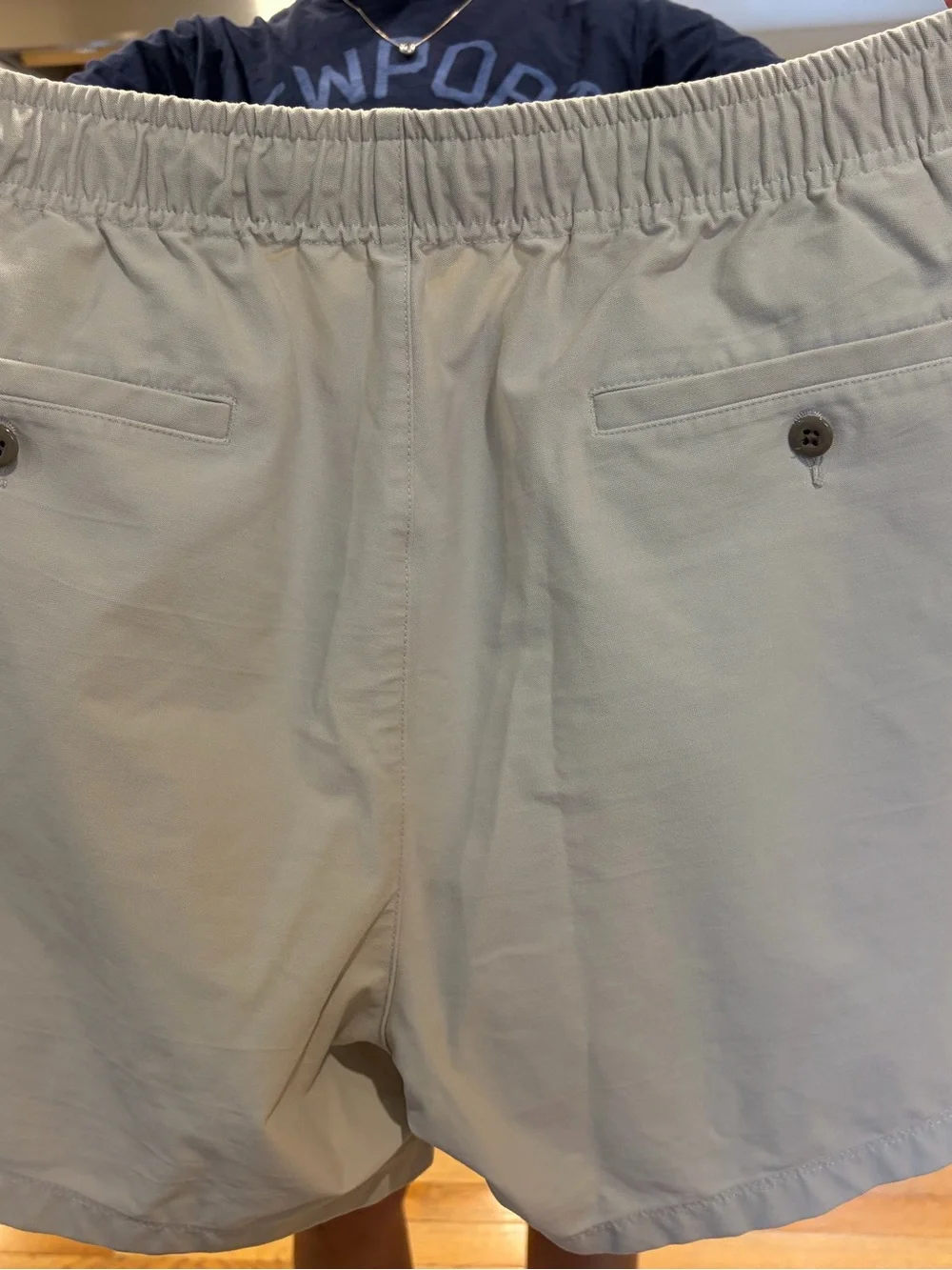 J. Crew Men's light khaki shorts